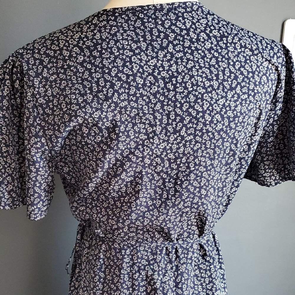 Pretty Garden Elegant Floral Wrap Maxi Dress - Picture 8 of 15